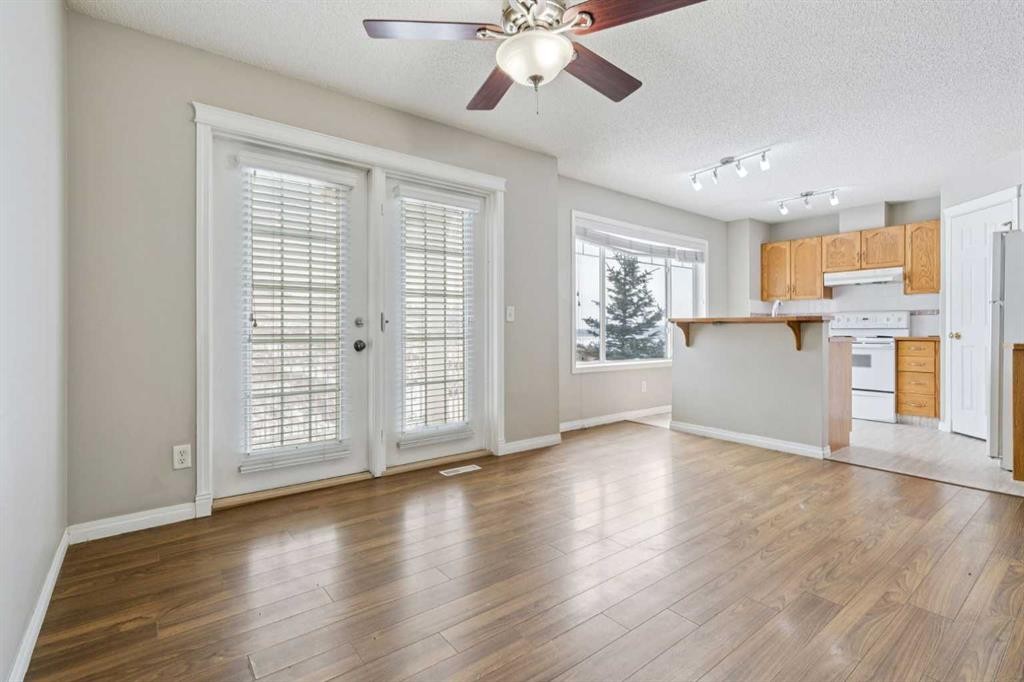 157 Hidden Creek Gardens Nw, Calgary, AB - Indoor Photo Showing Other Room