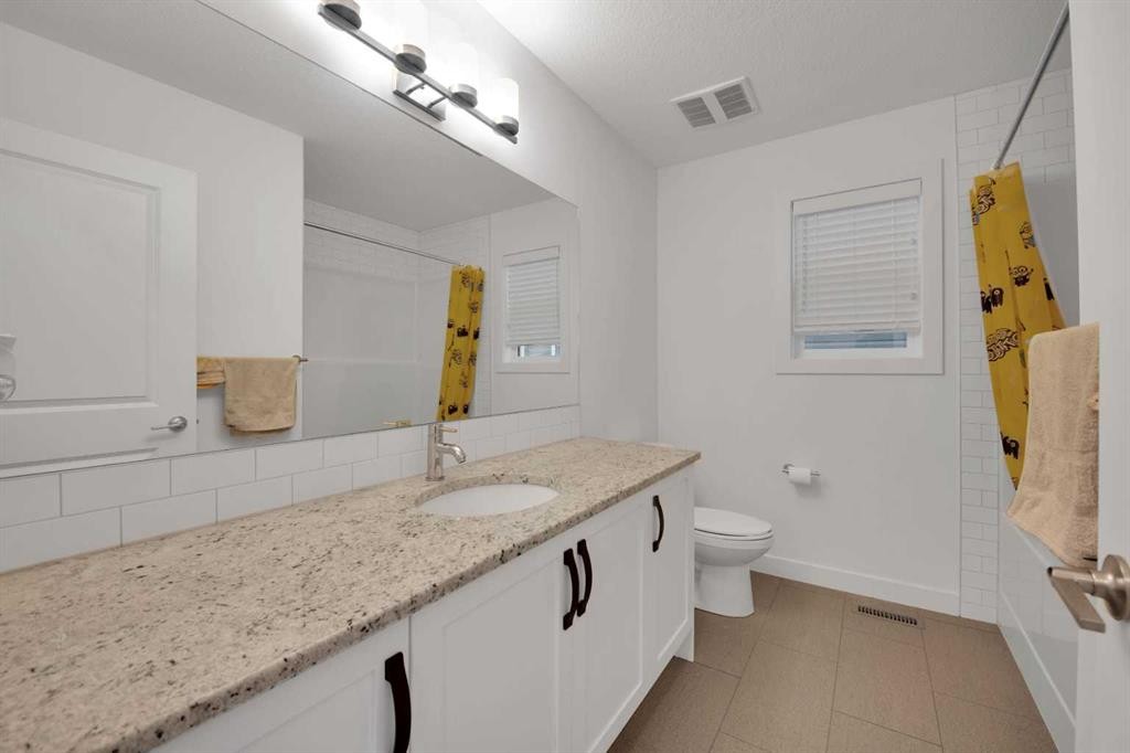 301 Sage Meadows Park Nw, Calgary, AB - Indoor Photo Showing Bathroom