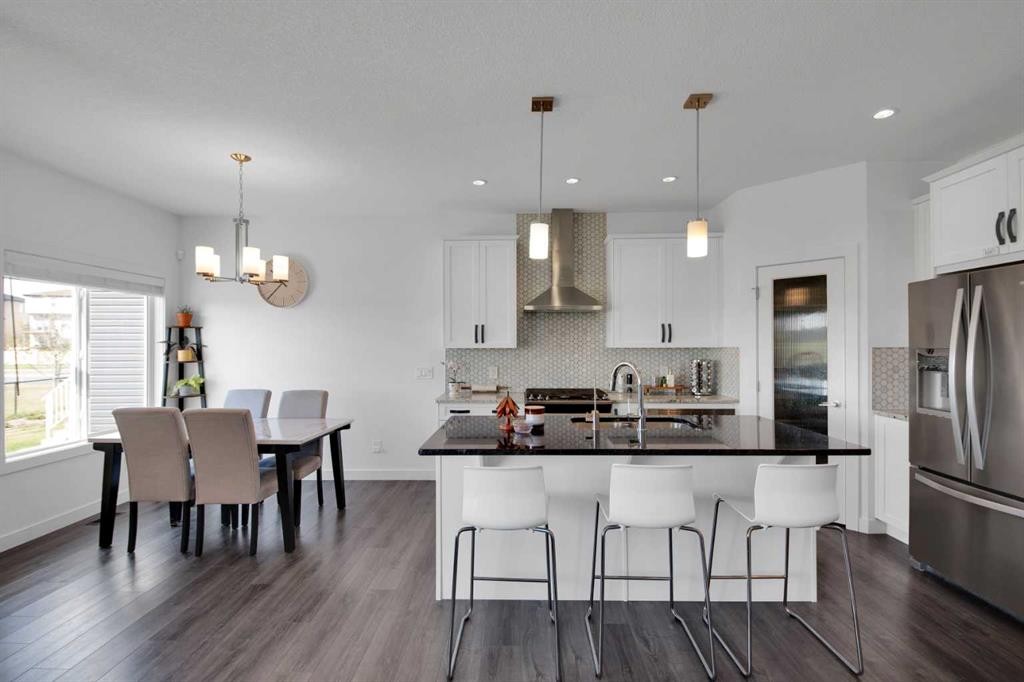 301 Sage Meadows Park Nw, Calgary, AB - Indoor Photo Showing Kitchen With Upgraded Kitchen