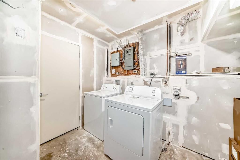 724 Millar Road Ne, Calgary, AB - Indoor Photo Showing Laundry Room