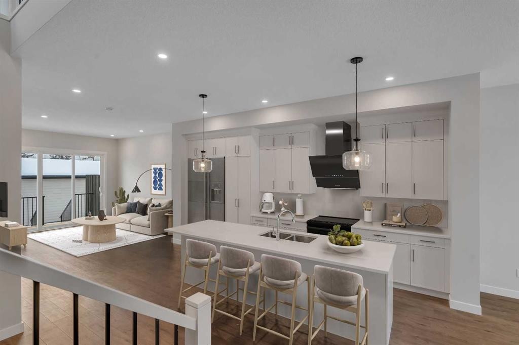 8631 48 Avenue Nw, Calgary, AB - Indoor