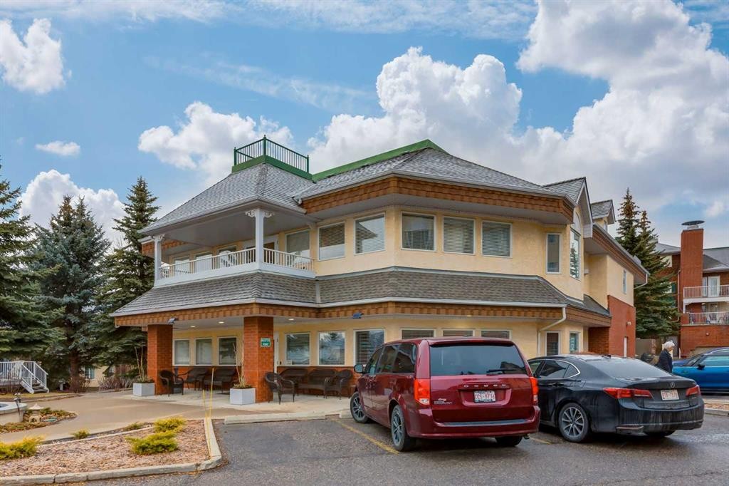 3204-3204 Sienna Park Green Sw, Calgary, AB - Outdoor With Balcony