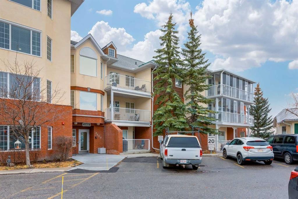 3204-3204 Sienna Park Green Sw, Calgary, AB - Outdoor With Balcony With Facade