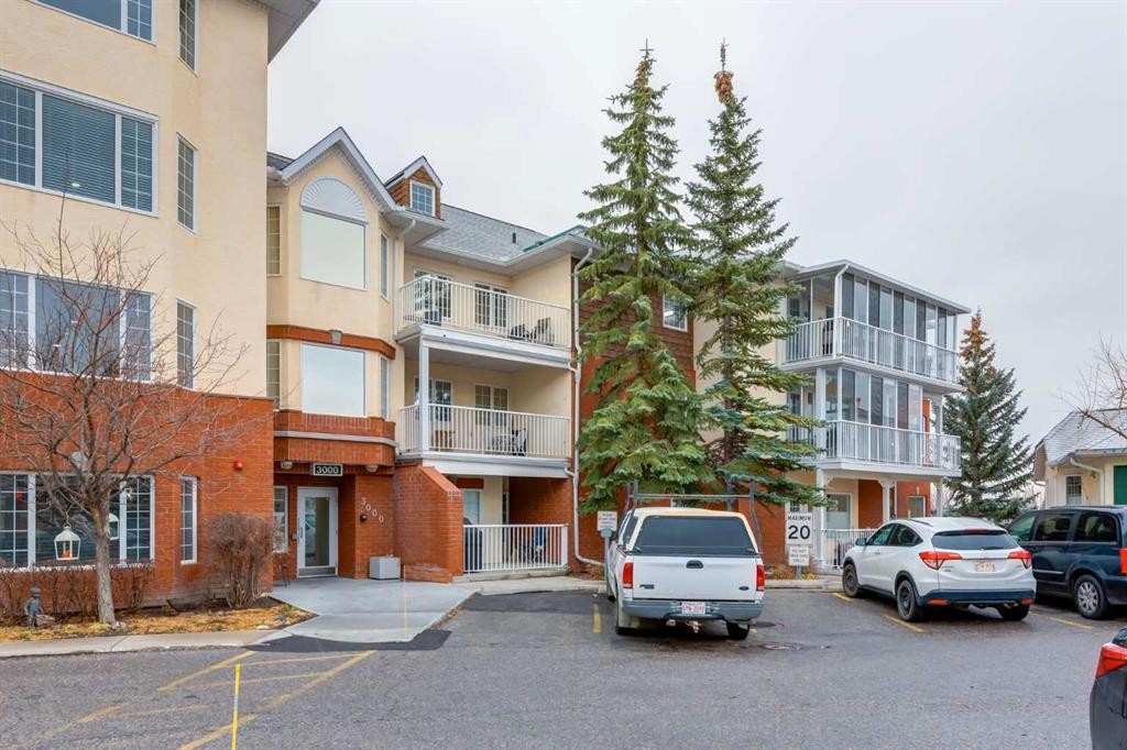 3204-3204 Sienna Park Green Sw, Calgary, AB - Outdoor With Balcony With Facade