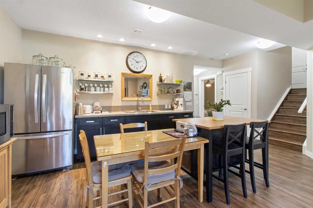 33 Silverado Crest Bay Sw, Calgary, AB - Indoor Photo Showing Dining Room