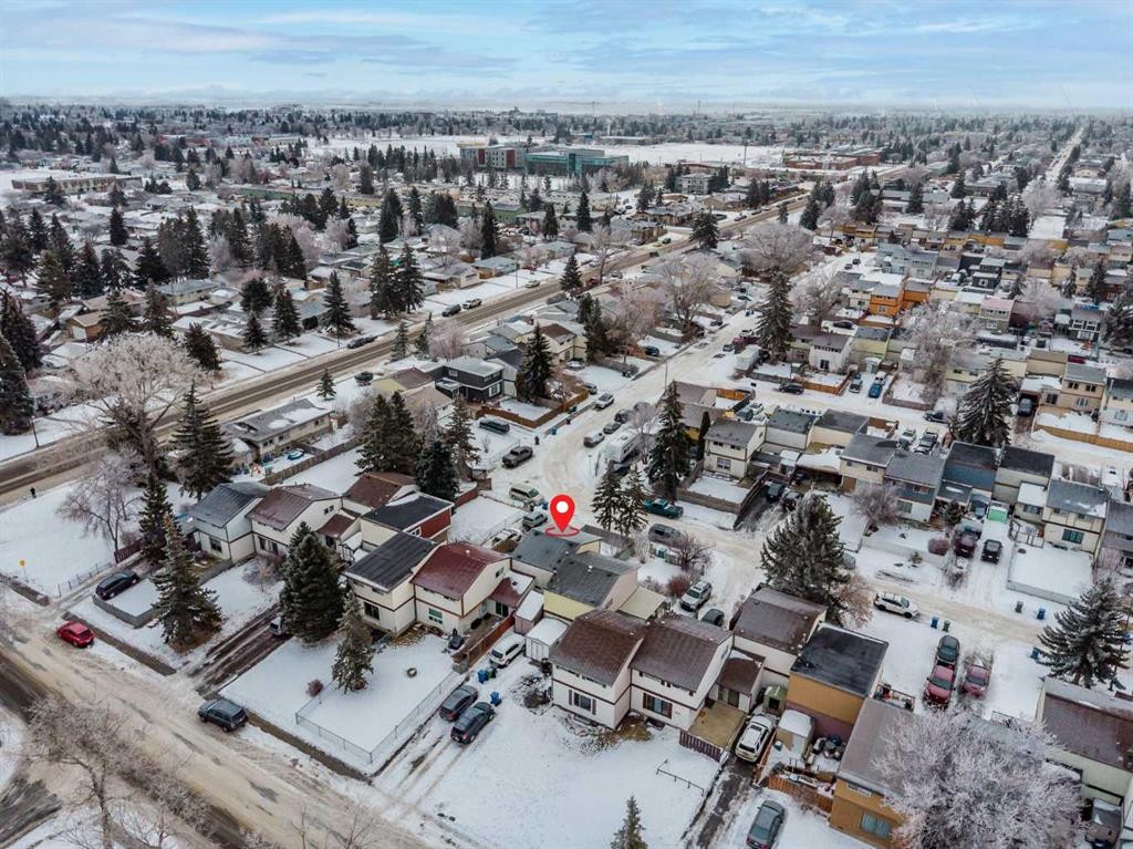 4316 4A Avenue, Calgary, AB - Outdoor With View