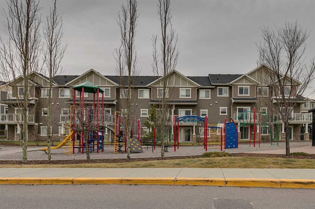 659 Evanston Manor Nw, Calgary, AB - Outdoor With Facade