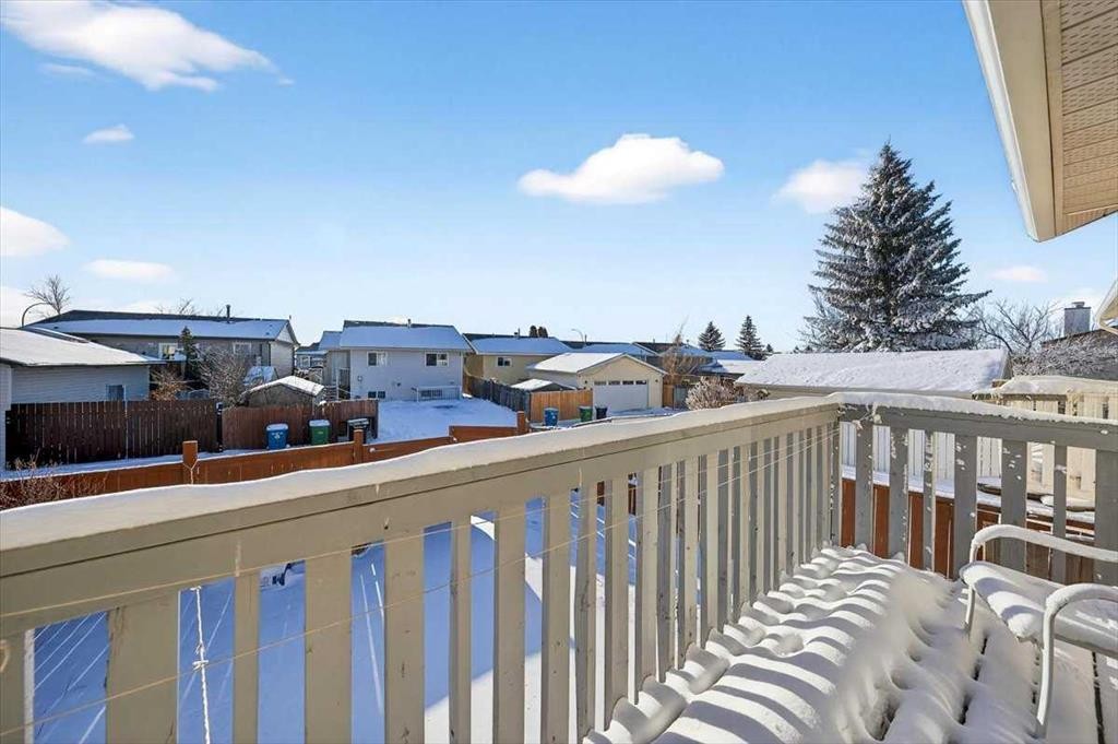 184 Falmere Way Ne, Calgary, AB - Outdoor