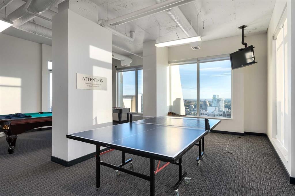 2208-930 6 Avenue Sw, Calgary, AB - Indoor Photo Showing Other Room