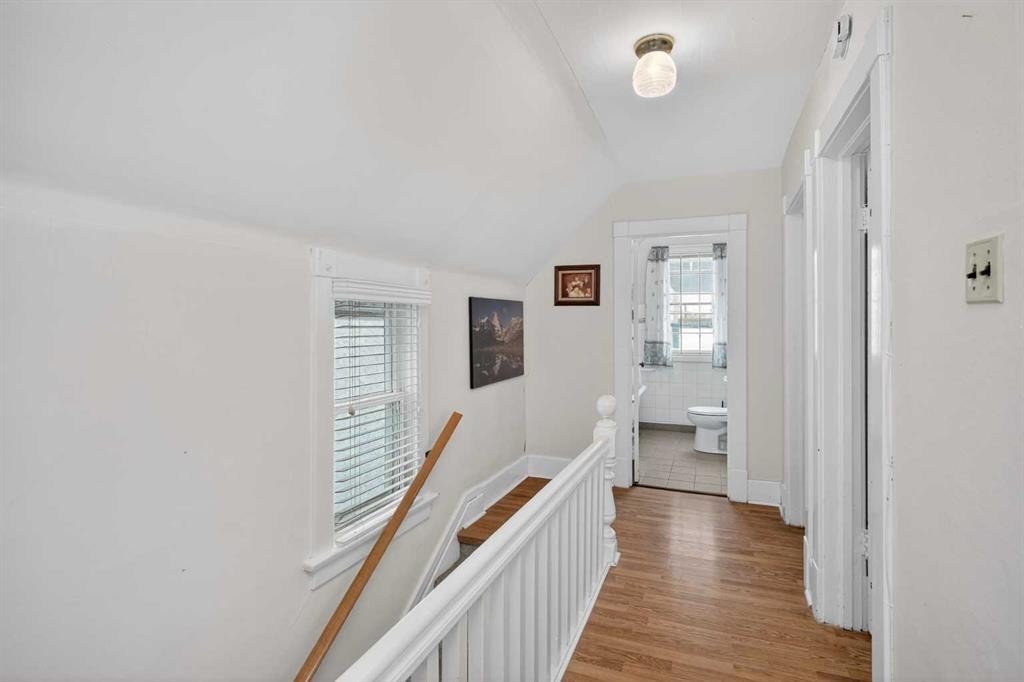 1720 11 Avenue Sw, Calgary, AB - Indoor Photo Showing Other Room