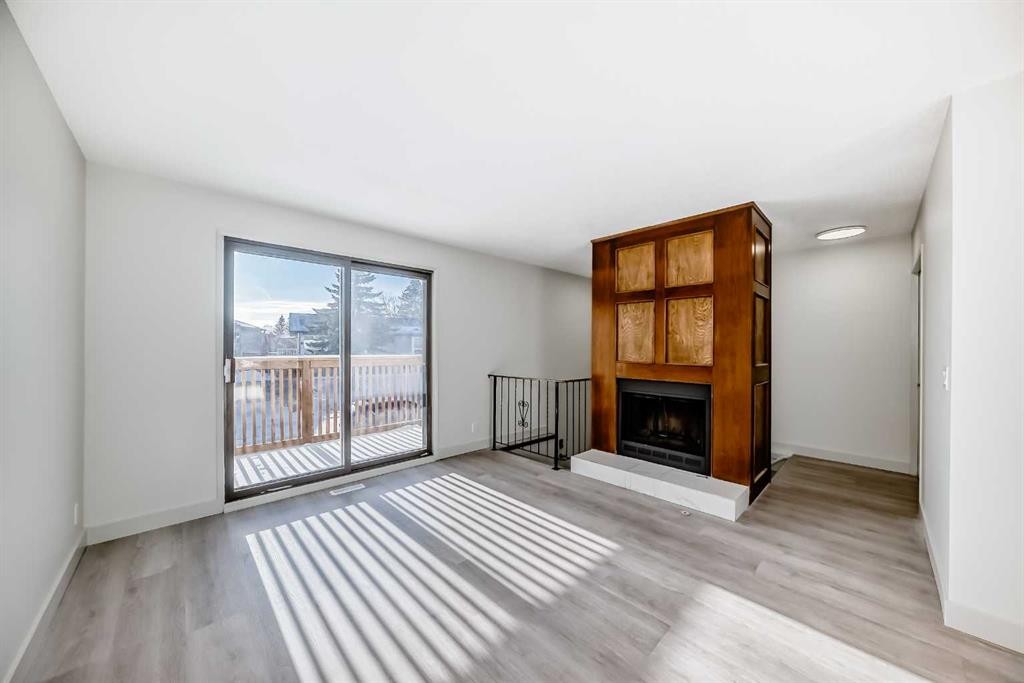 173 Castlebrook Way Ne, Calgary, AB - Indoor With Fireplace