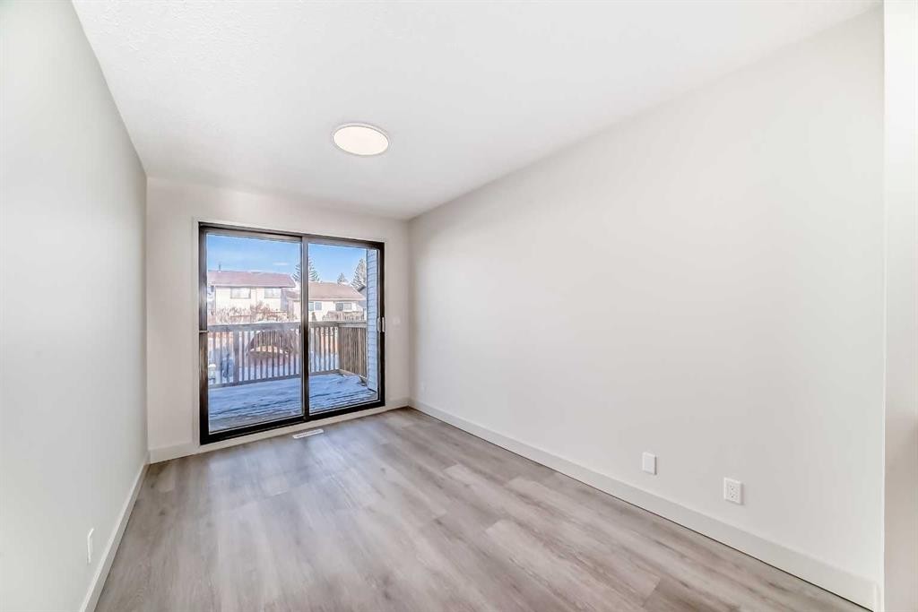 173 Castlebrook Way Ne, Calgary, AB - Indoor Photo Showing Other Room