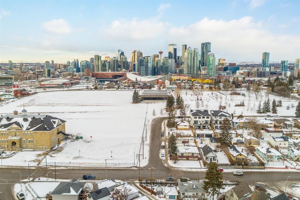 2135 Spiller Road Se, Calgary, AB - Outdoor With View