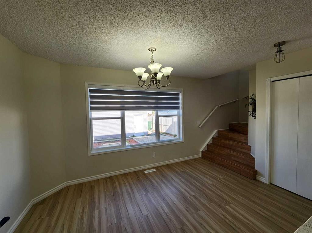 86 Harvest Rose Circle Ne, Calgary, AB - Indoor Photo Showing Other Room