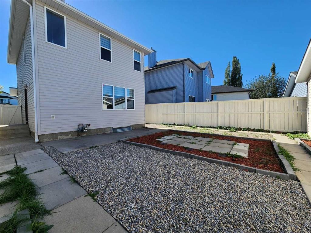 86 Harvest Rose Circle Ne, Calgary, AB - Outdoor With Exterior