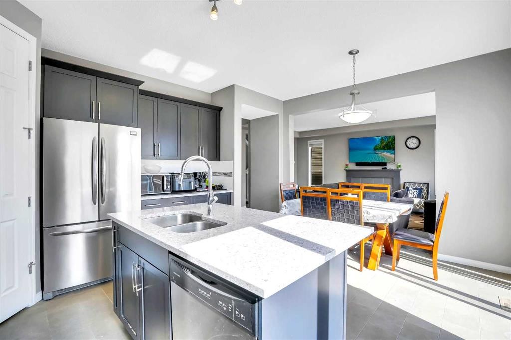 76 Cityscape Grove Ne, Calgary, AB - Indoor Photo Showing Kitchen With Stainless Steel Kitchen With Double Sink With Upgraded Kitchen