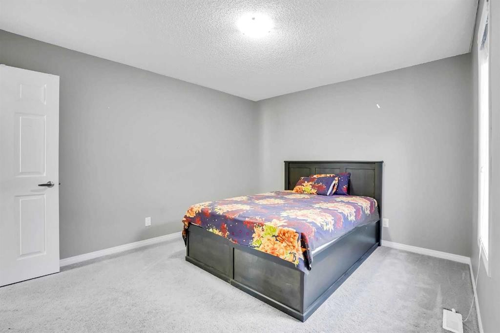 76 Cityscape Grove Ne, Calgary, AB - Indoor Photo Showing Bedroom