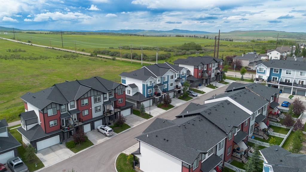 1703 Jumping Pound Common, Cochrane, AB - Outdoor With View