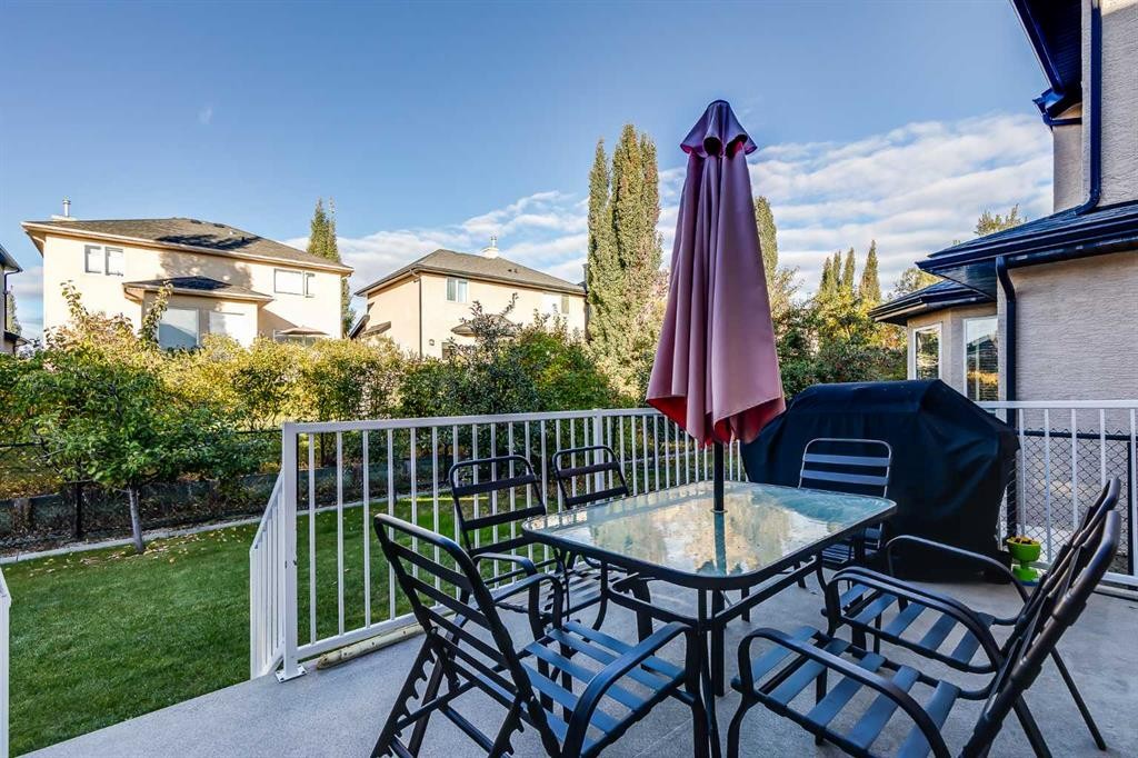 7 Everglade Circle Sw, Calgary, AB - Outdoor With Deck Patio Veranda With Exterior