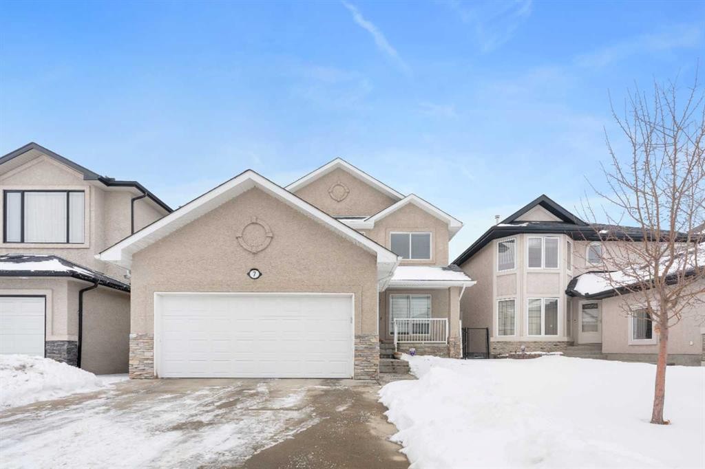 7 Everglade Circle Sw, Calgary, AB - Outdoor With Facade