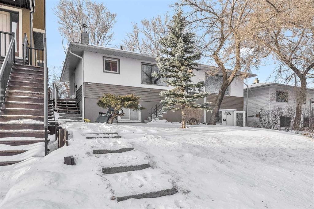 4617 Stanley Road Sw, Calgary, AB - Outdoor