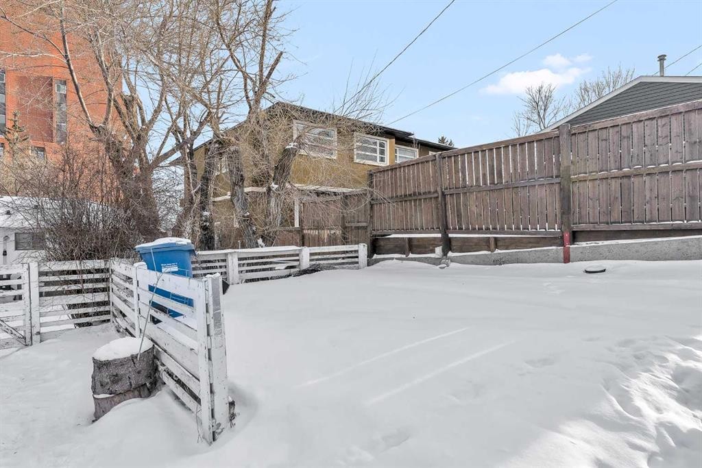 4617 Stanley Road Sw, Calgary, AB - Outdoor