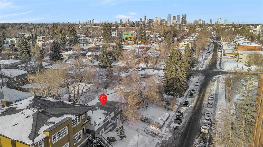 4617 Stanley Road Sw, Calgary, AB - Outdoor With View