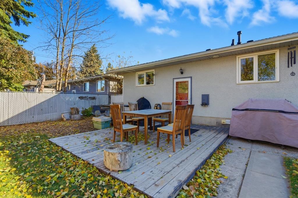 7019 20 Street Se, Calgary, AB - Outdoor