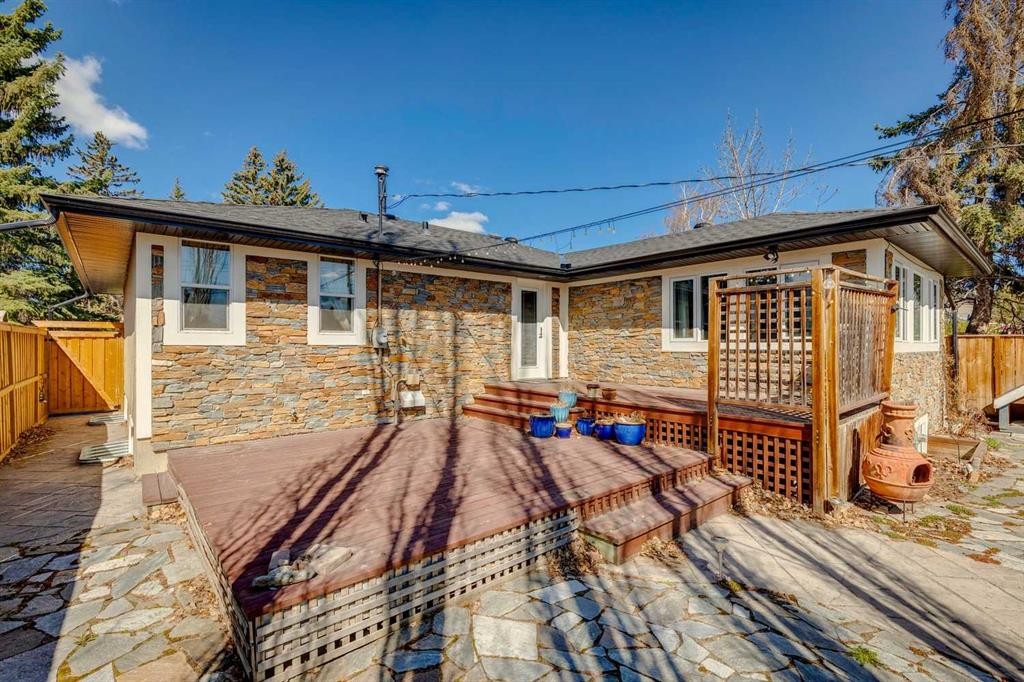 3140 46 Street Sw, Calgary, AB - Outdoor With Deck Patio Veranda