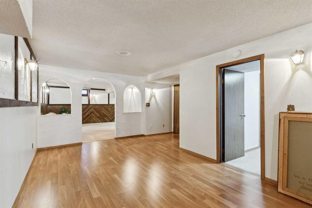 3221 Cedarille Drive Sw, Calgary, AB - Indoor Photo Showing Other Room