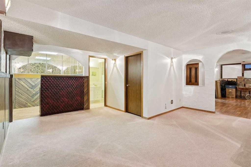 3221 Cedarille Drive Sw, Calgary, AB - Indoor Photo Showing Other Room
