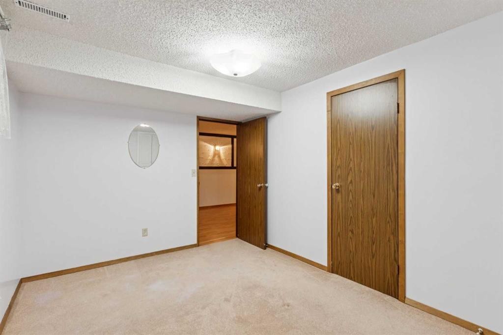 3221 Cedarille Drive Sw, Calgary, AB - Indoor Photo Showing Other Room