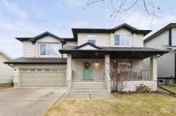 25 McKinnon Street NW Langdon, AB T0J 1X2