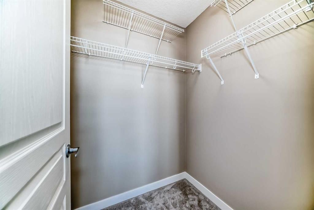 417-2300 Evanston Square Nw, Calgary, AB - Indoor With Storage