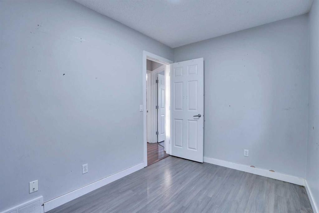 62 Taracove Estate Drive Ne, Calgary, AB - Indoor Photo Showing Other Room