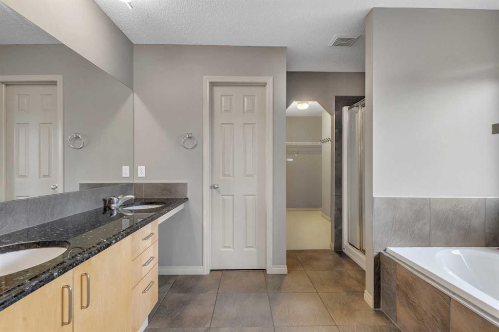 71 Kincora Park, Calgary, AB - Indoor Photo Showing Bathroom