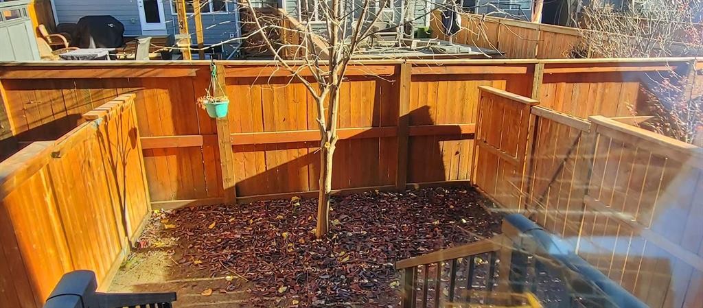 128 Cranbrook Square Se, Calgary, AB - Photo Showing Other Room