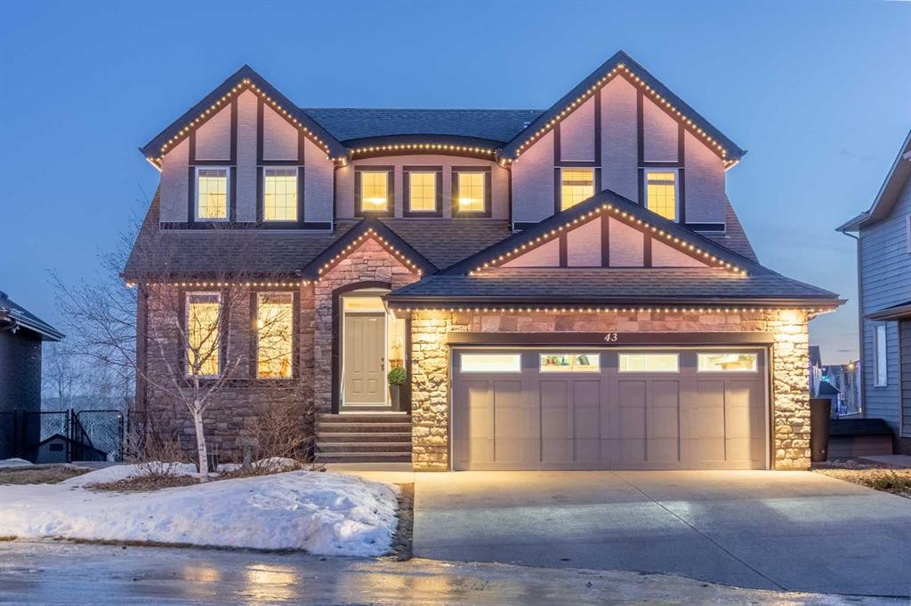 43 Ranchers Crescent, Okotoks, AB - Outdoor With Facade