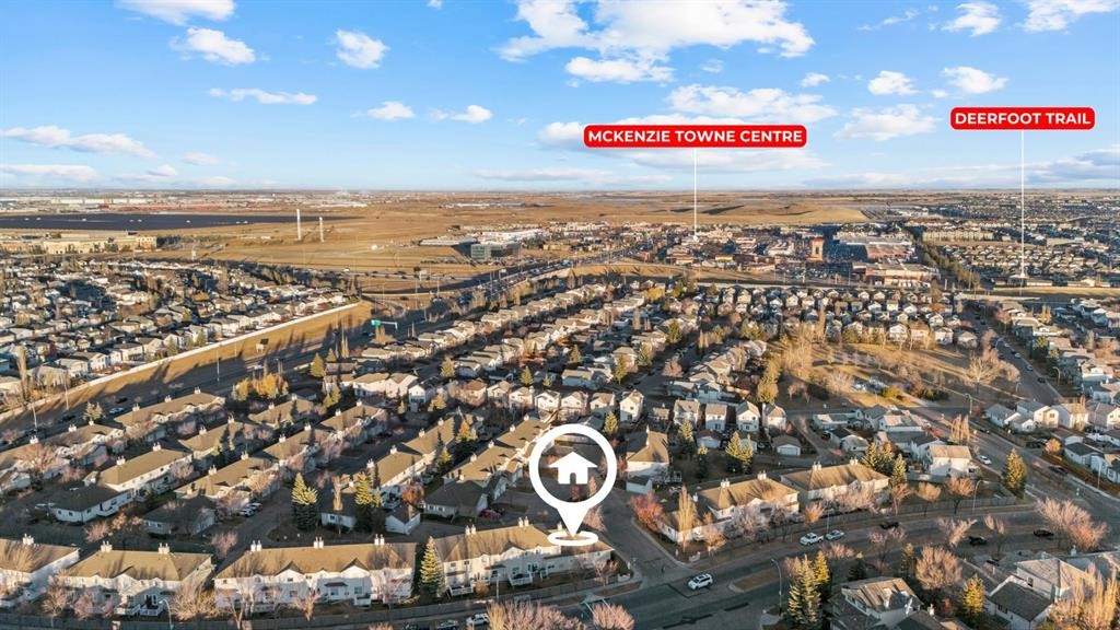 39 Mt Aberdeen Manor Se, Calgary, AB - Outdoor With View