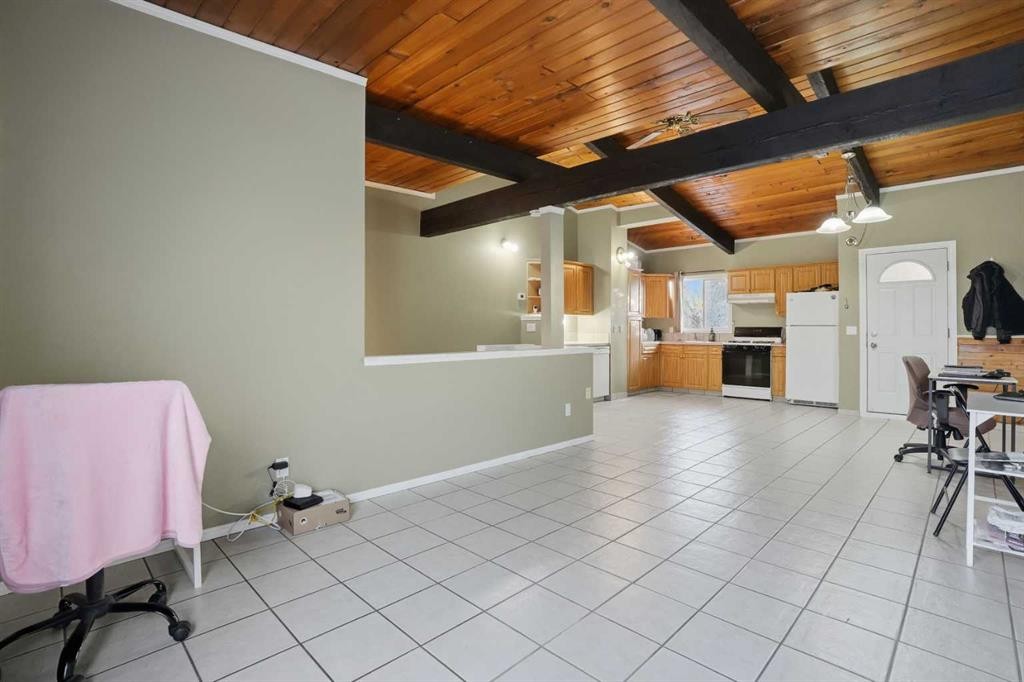 107 Pinemont Bay Ne, Calgary, AB - Indoor