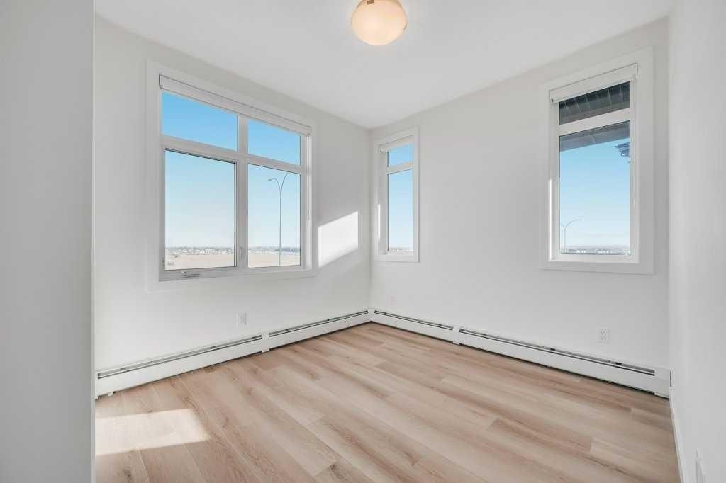 2316-200 Seton Circle Se, Calgary, AB - Indoor Photo Showing Other Room