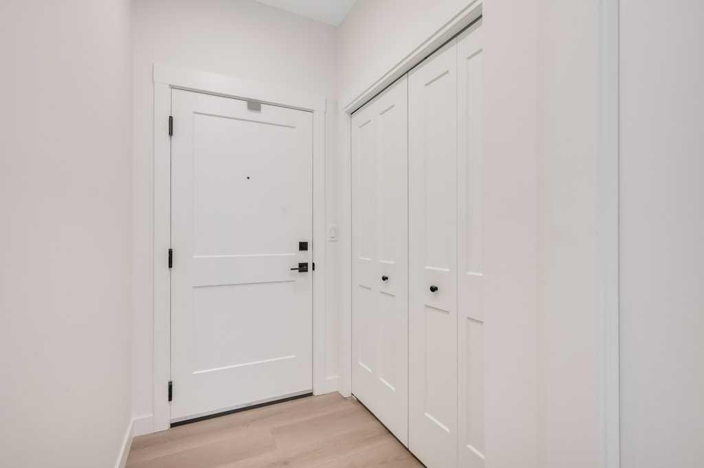 2316-200 Seton Circle Se, Calgary, AB - Indoor Photo Showing Other Room