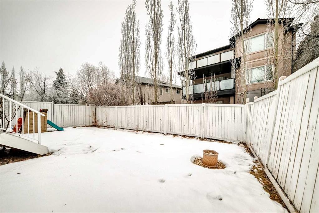 3263 Signal Hill Drive Sw, Calgary, AB - Outdoor