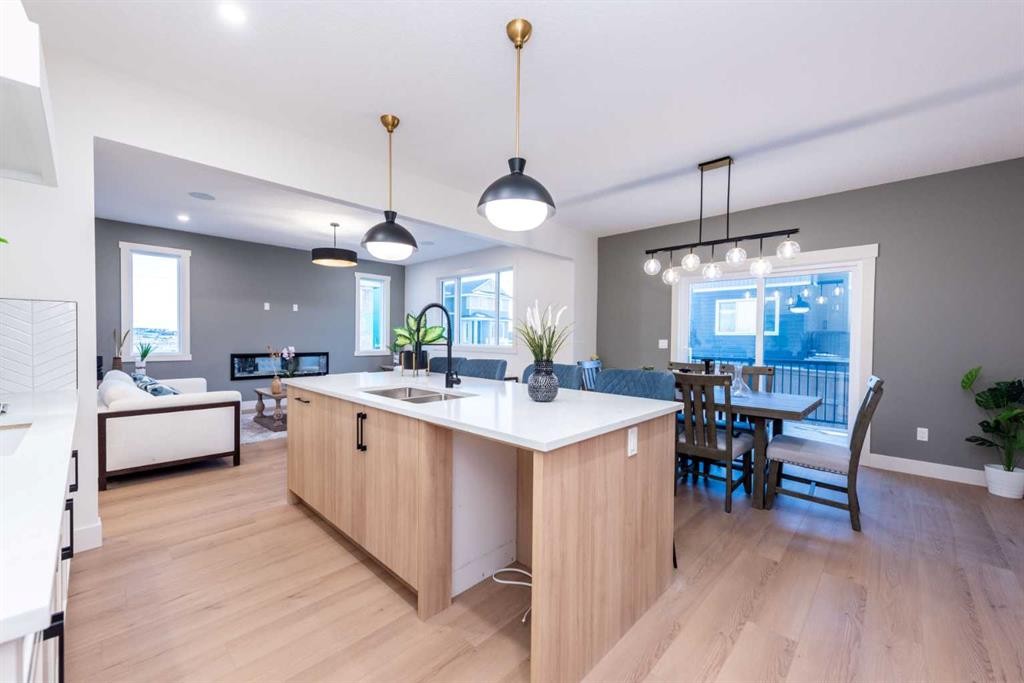 101 Waterford Passage, Chestermere, AB - Indoor