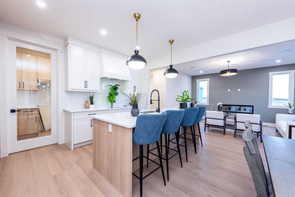 101 Waterford Passage, Chestermere, AB - Indoor Photo Showing Other Room