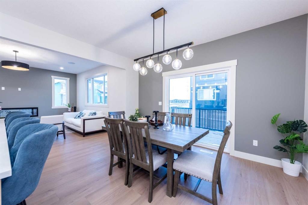 101 Waterford Passage, Chestermere, AB - Indoor Photo Showing Dining Room