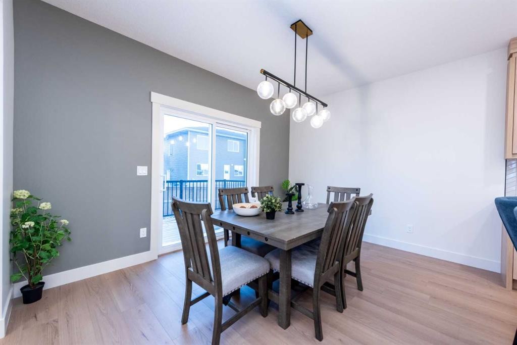 101 Waterford Passage, Chestermere, AB - Indoor Photo Showing Dining Room