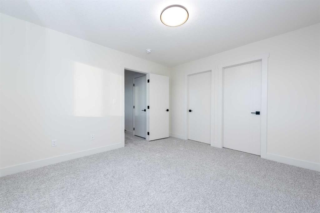 101 Waterford Passage, Chestermere, AB - Indoor Photo Showing Other Room