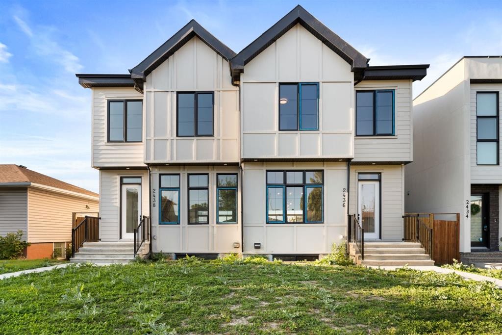 2436 30 Avenue Sw, Calgary, AB - Outdoor With Facade