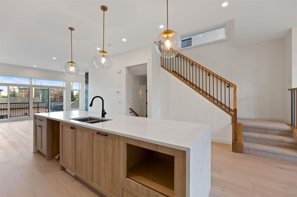 2436 30 Avenue Sw, Calgary, AB - Indoor Photo Showing Kitchen With Double Sink With Upgraded Kitchen